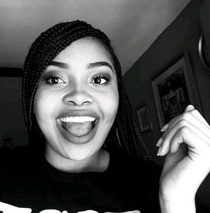 Meet your Posher, Solae